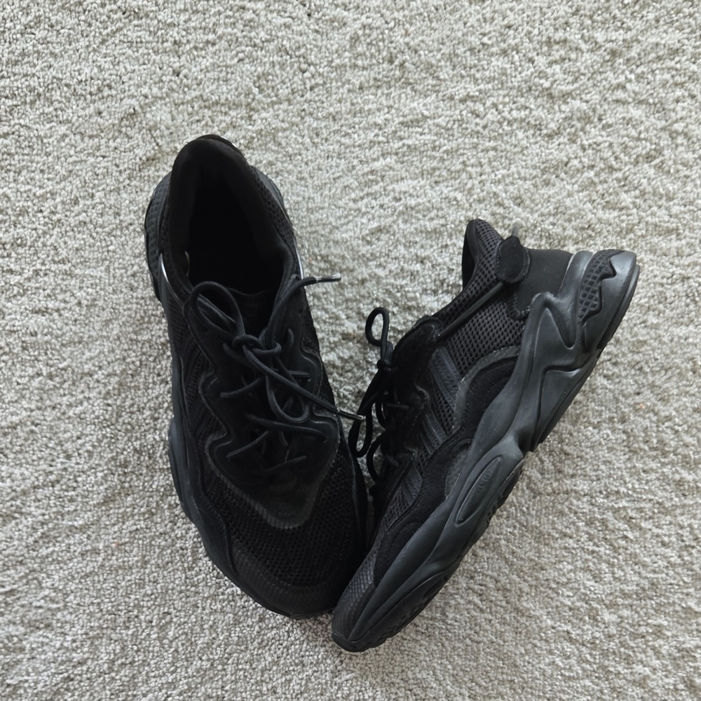 adidas Originals Black Sneakers